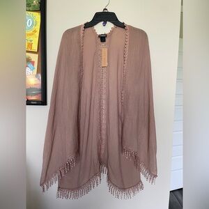 lightweight cover up / shawl - NEW W TAGS